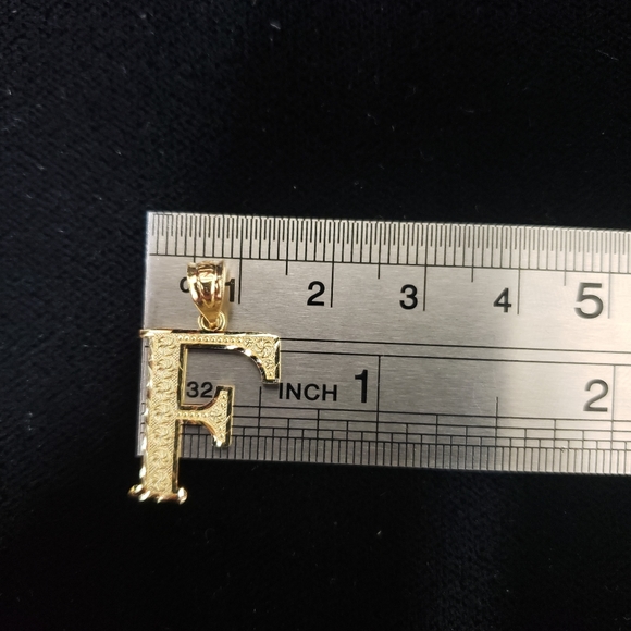 10kt Gold Letter F Pendant - Picture 5 of 11
